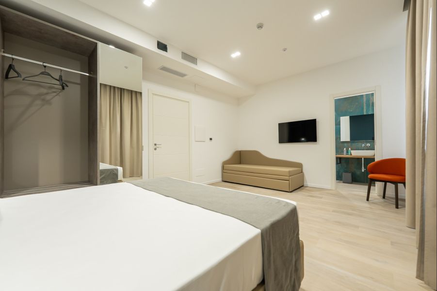 Camera Tripla MU21 Hotel