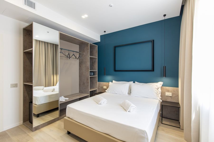 Camera Tripla MU21 Hotel